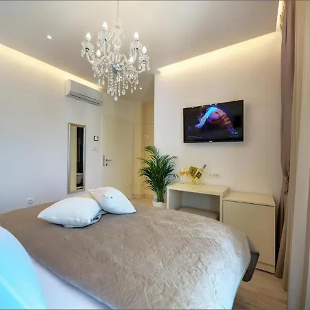 Pensjonat Via Porto 4*