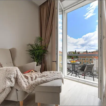 Via Porto Guest house Split