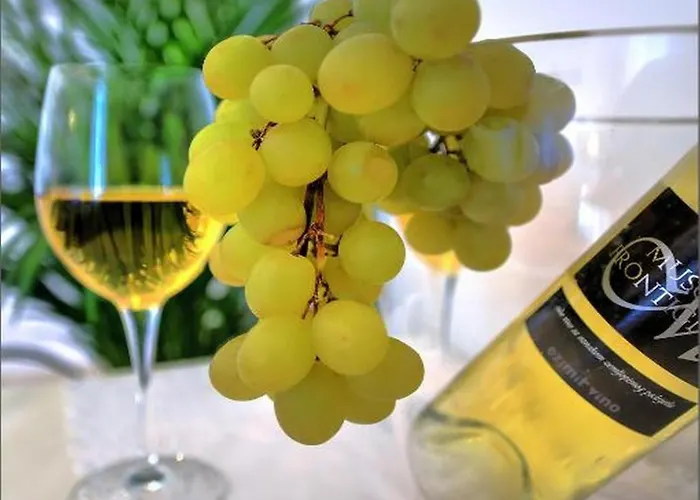 Via Porto Guest house 4*