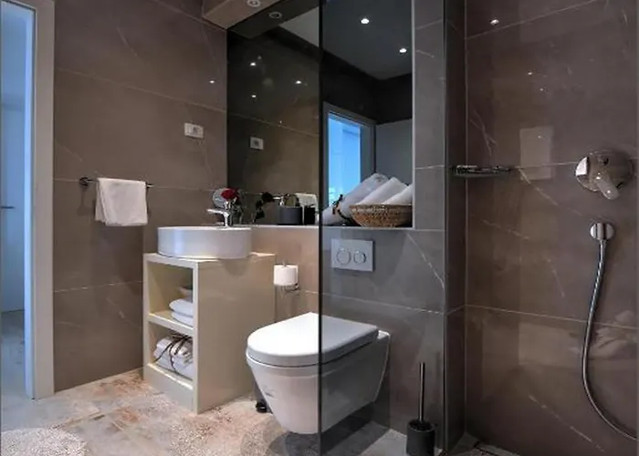 Guest house Via Porto 4*