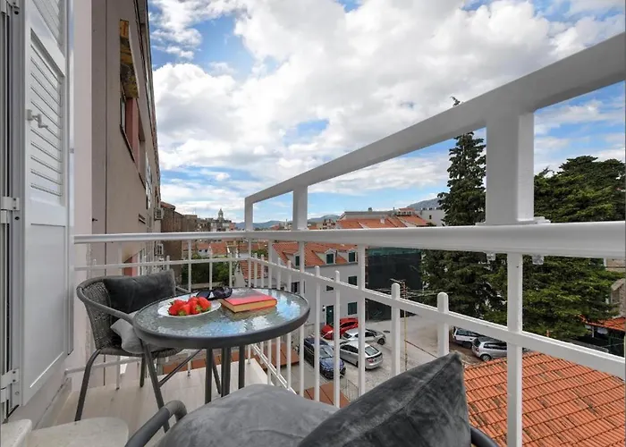 Via Porto ゲストハウス スプリト