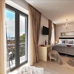 בית הארחה Via Porto 4*