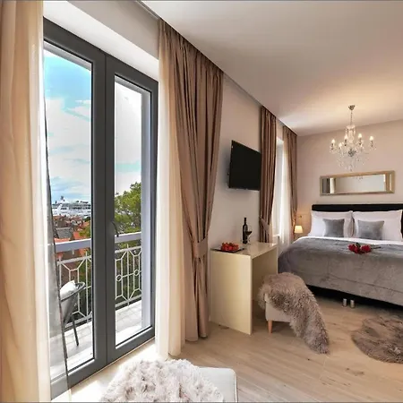 Via Porto 4* Σπλιτ